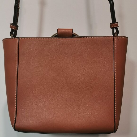 Camel/Gold Crossbody/Bucket Bag EUC # 246 - Picture 3 of 12